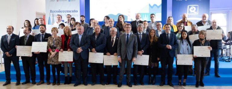 Galicia destaca por su excelencia en servicios turísticos y hospitalidad.